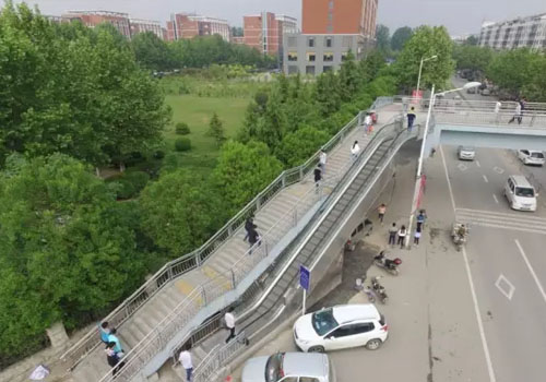 电梯建成两年从来没用过 是什么原因？