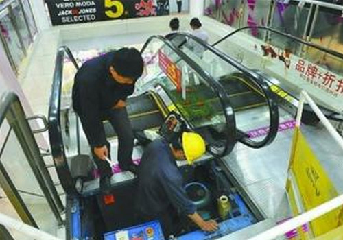 电梯维修保养安全措施