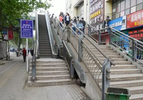 电梯1.jpg